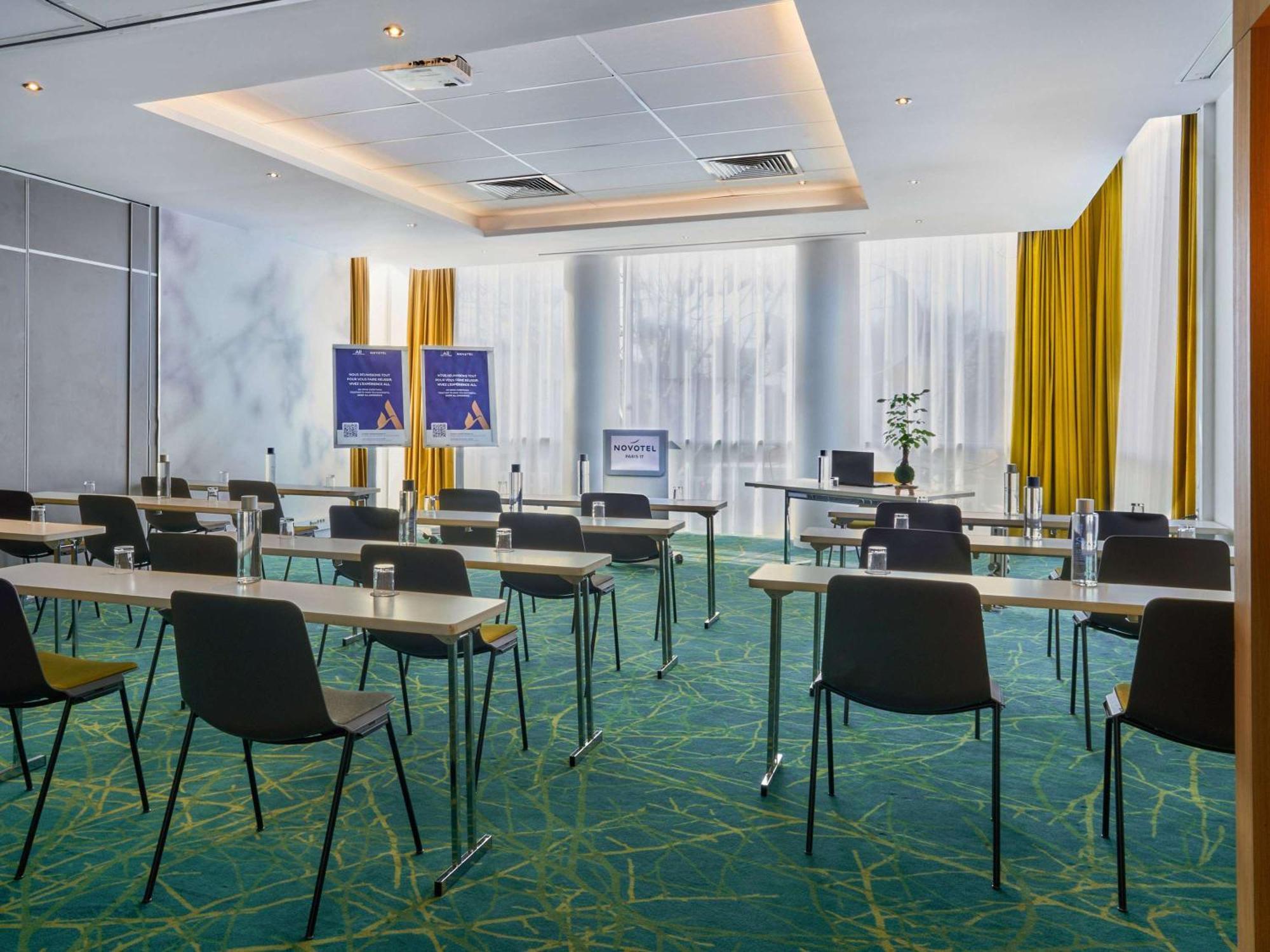 Novotel Paris 17 Exteriér fotografie